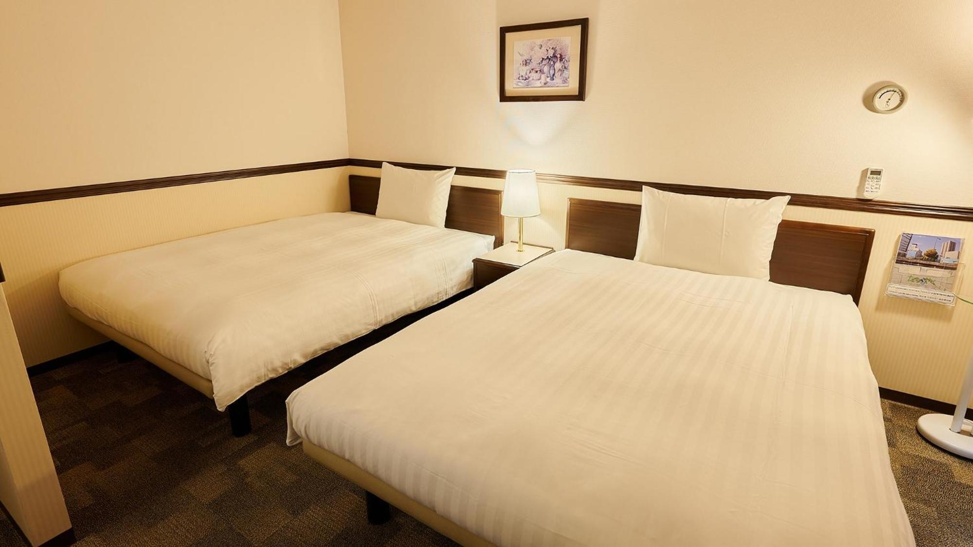 Toyoko Inn Osaka Namba Nippombashi Номер фото