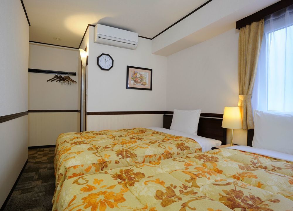 Toyoko Inn Osaka Namba Nippombashi Экстерьер фото