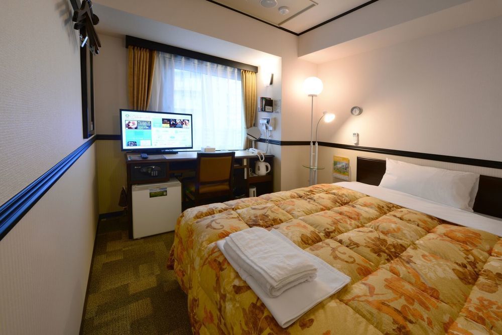 Toyoko Inn Osaka Namba Nippombashi Экстерьер фото